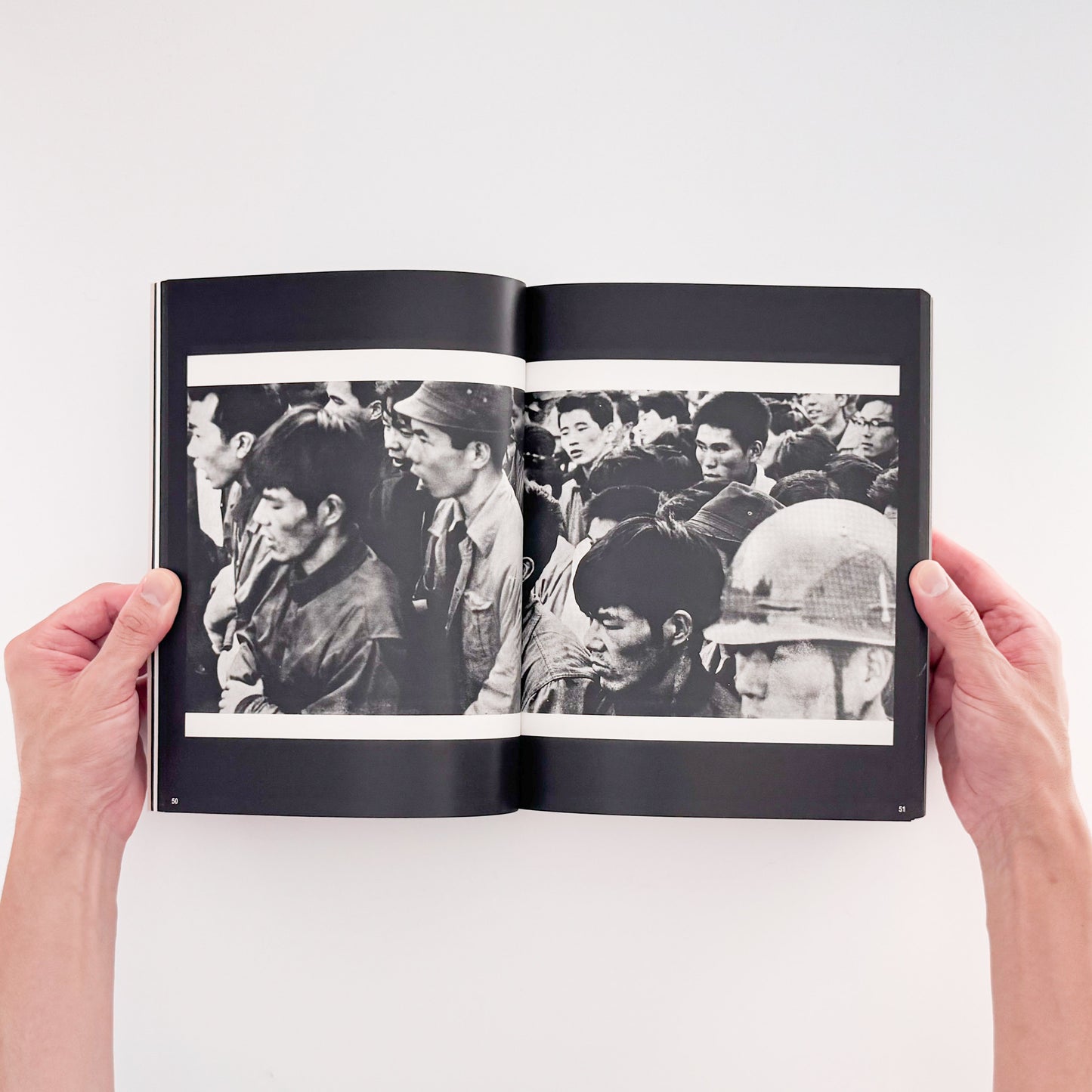 PROVOKE プロヴォーク: Between Protest and Performance - Photography in Japan 1960/1975、Steidl刊行の戦後日本写真展覧会図録