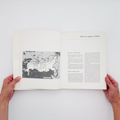 Françoise Huguier / フランソワーズ・ユギエ『En route pour Behring』シベリアを横断し、ベーリング海峡へ向かう旅の風景と人々を記録した写真集。