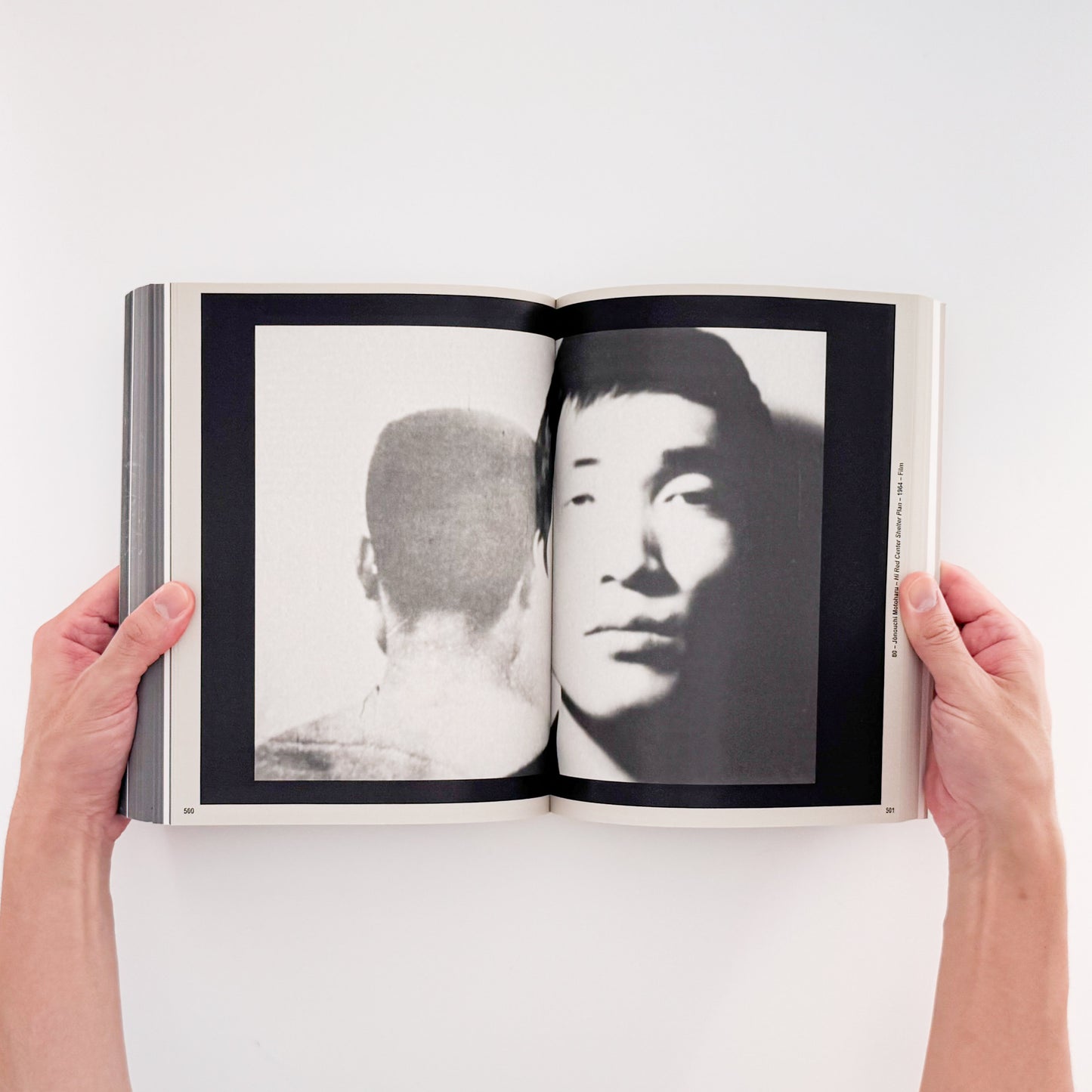 PROVOKE プロヴォーク: Between Protest and Performance - Photography in Japan 1960/1975、Steidl刊行の戦後日本写真展覧会図録