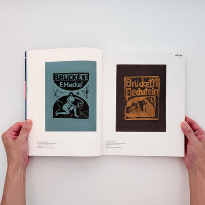 『Geheimnis der Materie: Kirchner, Heckel, Schmidt-Rottluff』Sandstein Verlag刊行、ブリュッケの木版画・木彫と素材としての木に焦点を当てた展覧会図録