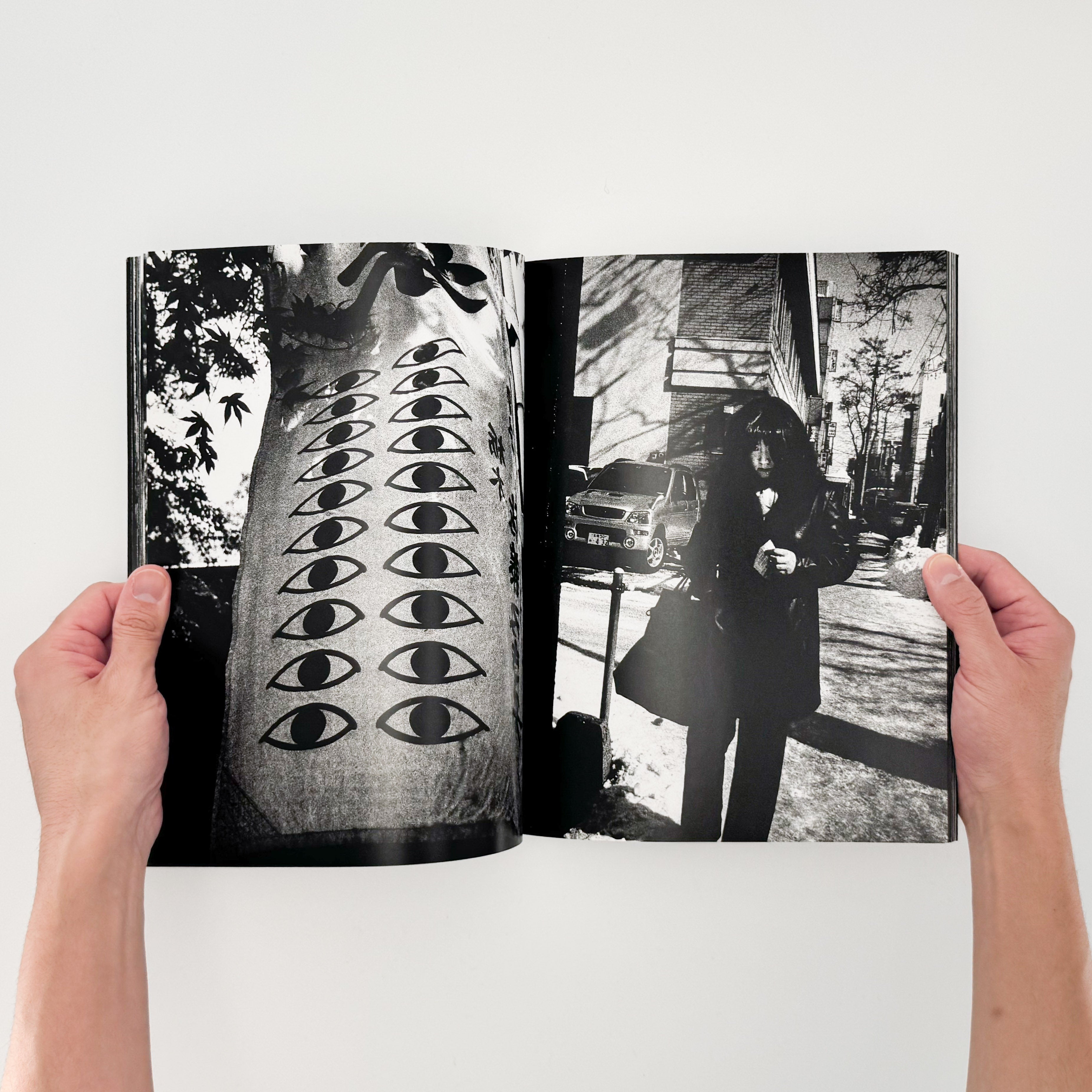 村上仁一摄影集隐匿的温泉之旅（附签名） / 专门学校Visual Arts - 文