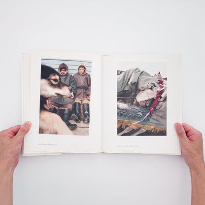 Françoise Huguier / フランソワーズ・ユギエ『En route pour Behring』シベリアを横断し、ベーリング海峡へ向かう旅の風景と人々を記録した写真集。