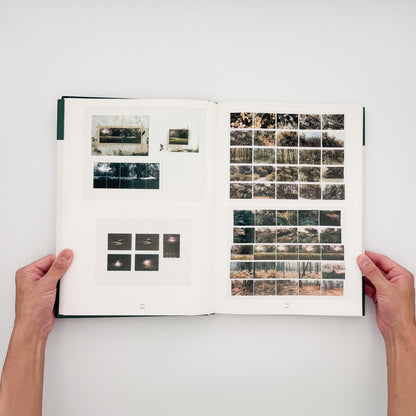 Gerhard Richter『Atlas』1997年D.A.P.刊。写真、新聞の切り抜き、スケッチ、コラージュなど、リヒターの制作と思考の過程を収録した392頁の英語版作品集。