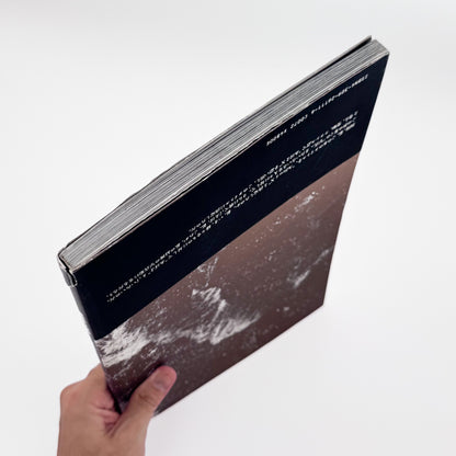 中平卓馬『ADIEU A X』。病後に再び続けた撮影によるモノクロ作品と自身のテキストを収録した、1989年河出書房新社刊の初版写真集。