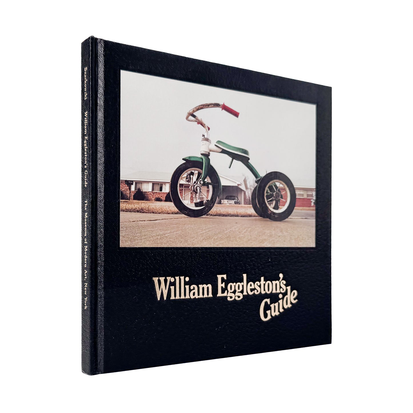 William Eggleston『William Eggleston's Guide』。1969年から1971年にメンフィス周辺で撮影したカラー写真48点を収録した、MoMA刊1976年版の2002年復刻版。