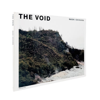 石川直樹『THE VOID』。マオリの聖地であるニュージーランド北島の原生林を撮影した、2005年ニーハイメディア・ジャパン刊の初版写真集。